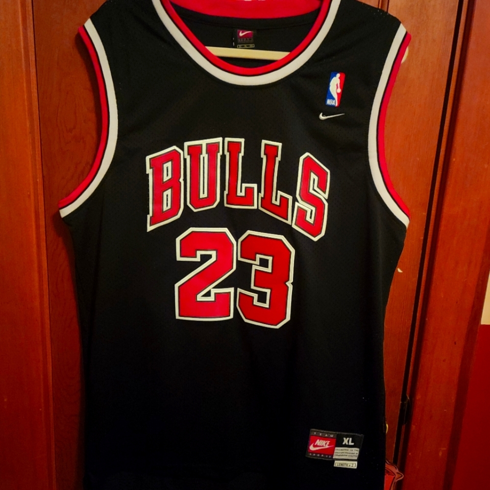 Michael Jordan Jersey 2x length